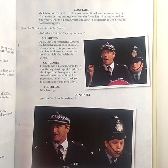 Monty Python LIVE Softcover Book 2009 - Picture 14 of 17